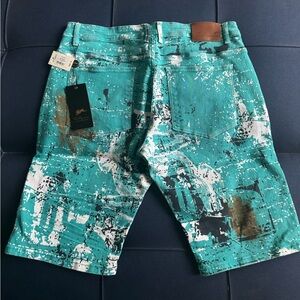 A Tiziano stylish shorts